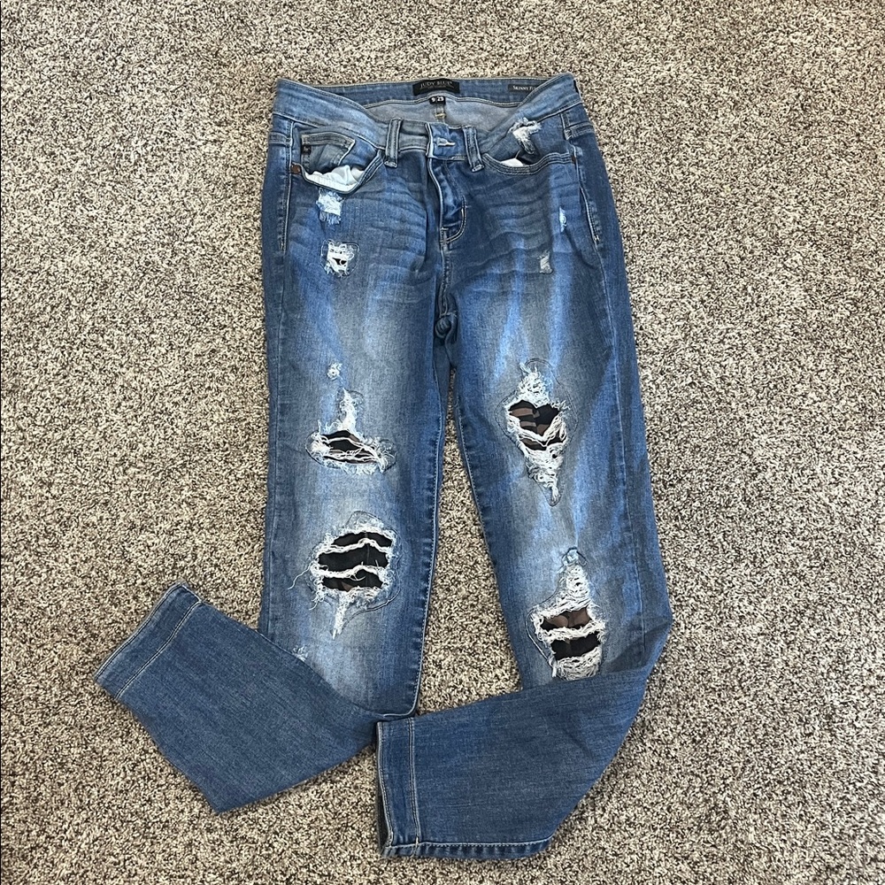 Judy Blue - Distressed Blue Jeans with camo. 9/29. Skinny fit.
